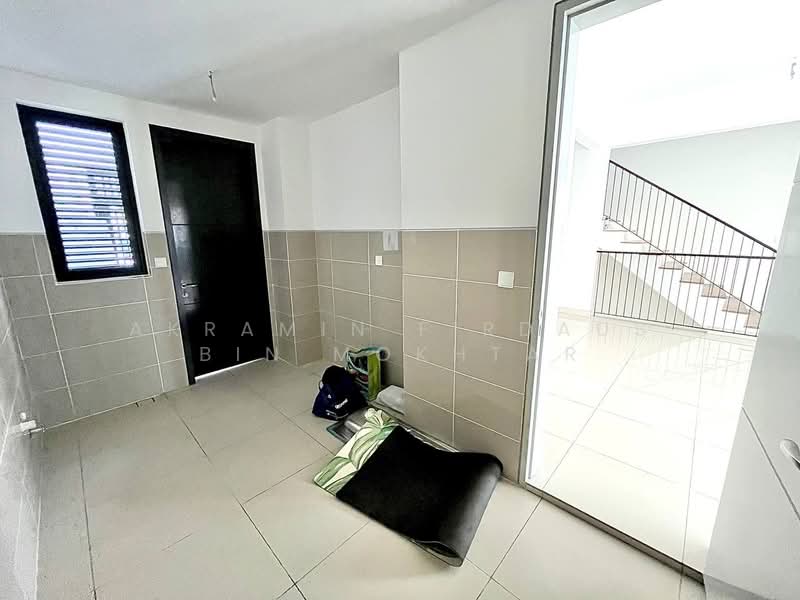 3-storey Terraced House for Sale in Kuala Lumpur (Kuala Lumpur) - Akramin Firdaus Bin Mokhtar - Entrance - PropertyGuru.com.my