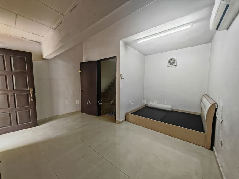 Taman Sri Sinar untuk Untuk Dijual - RM 480,000, Mac 2026 - Bedroom - PropertyGuru.com.my