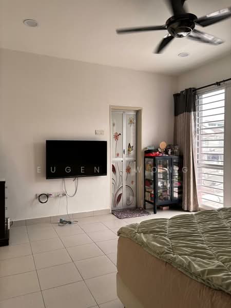 Taman Dato Demang untuk Untuk Dijual - RM 758,000, Mac 2026 - Bedroom - PropertyGuru.com.my
