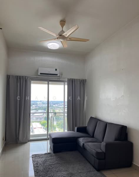 Apartment for Rent at Austin Suites (Permata Austin) - Chang Kai Yin - Living Room - PropertyGuru.com.my