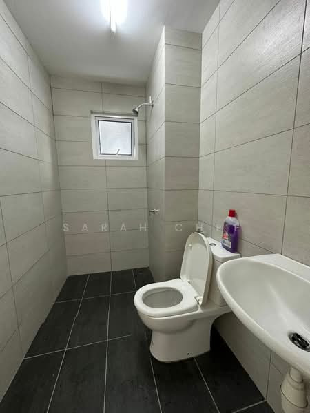 Servis Apartment untuk Disewa di Residensi Rimbun @ Canopy Hills - Sarah Chee - Bathroom - PropertyGuru.com.my
