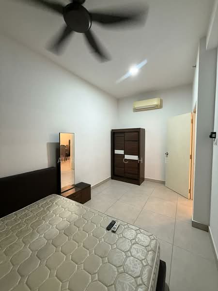 Kediaman Servis untuk Disewa di Residensi Rimbun @ Canopy Hills - Sarah Chee - Bedroom - PropertyGuru.com.my