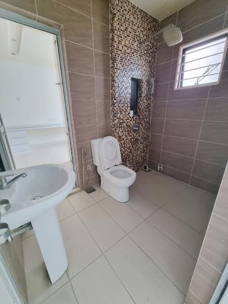Taman Meranti Jaya untuk Untuk Dijual - RM 1,080,000, Apr 2026 - Bathroom - PropertyGuru.com.my