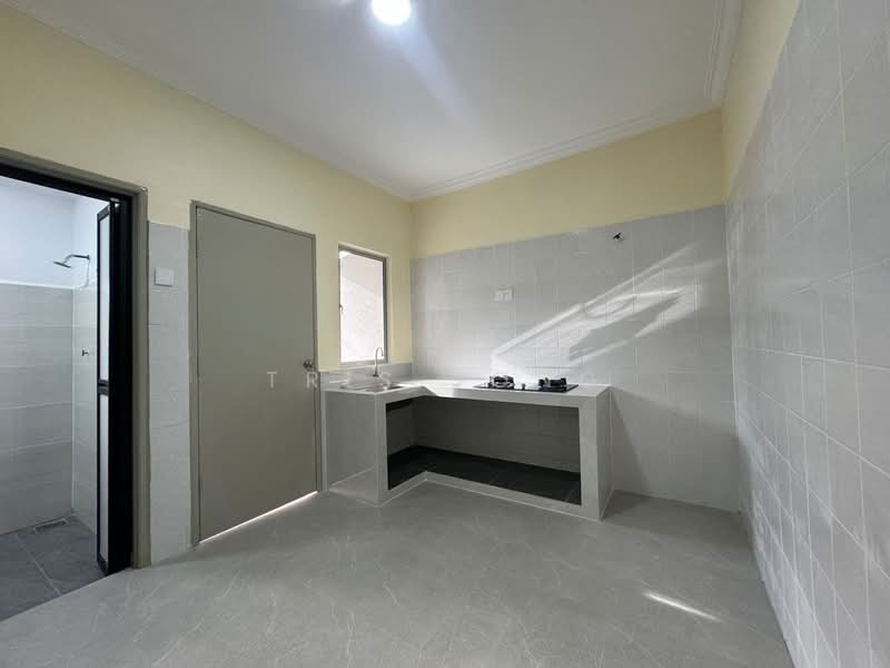 Rawang perdana 2 untuk Untuk Dijual - RM 545,000, Mac 2026 - Kitchen - PropertyGuru.com.my