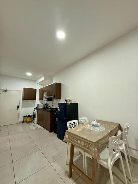 Kediaman Servis untuk Disewa di Residensi Rimbun @ Canopy Hills - Sarah Chee - Kitchen - PropertyGuru.com.my