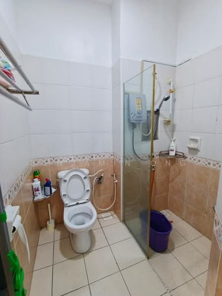 2-storey Terraced House for Sale in Taman Sri Pulai Perdana (Skudai) - Benjamin Ong - Bathroom - PropertyGuru.com.my