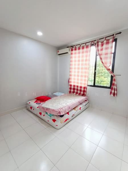 2-storey Terraced House for Sale in Taman Sri Pulai Perdana (Skudai) - Benjamin Ong - Bedroom - PropertyGuru.com.my