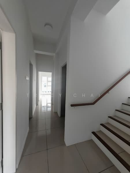 Canary Residence untuk Untuk Dijual - RM 1,200,000, Mac 2026 - Corridor - PropertyGuru.com.my