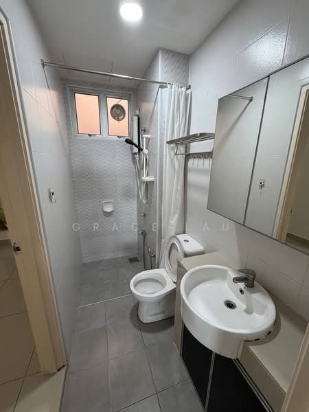 Apartment for Rent at Austin Suites (Permata Austin) - Grace Lau - Bathroom - PropertyGuru.com.my