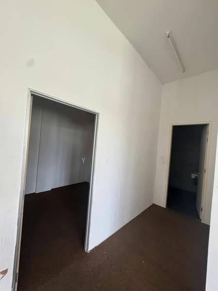 Factory for Rent in Senai (Kulai) - Yip . - Interior - PropertyGuru.com.my