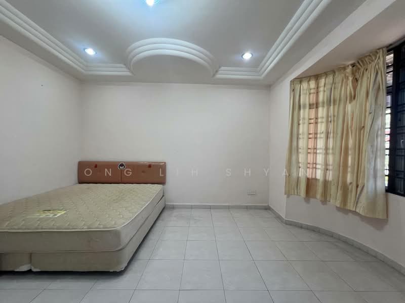 Rumah Teres 2 Tingkat untuk Dijual di Taman Megah (Pontian) - Ong Lih Shyan - Bedroom - PropertyGuru.com.my