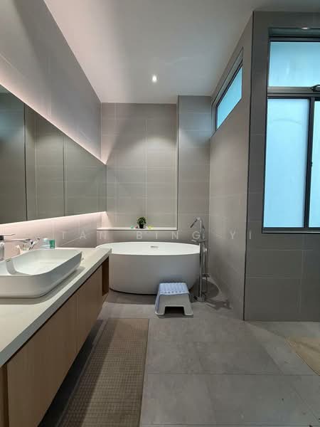 2-storey Terraced House for Sale in Taman Mount Austin (Tebrau) - Tan Bing Yi - Bathroom - PropertyGuru.com.my