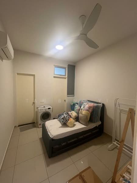 2-storey Terraced House for Sale in Taman Mount Austin (Tebrau) - Tan Bing Yi - Bedroom - PropertyGuru.com.my