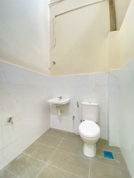 2-storey Terraced House for Sale in Jinjang (Kuala Lumpur) - Elaine Cheah - Bathroom - PropertyGuru.com.my