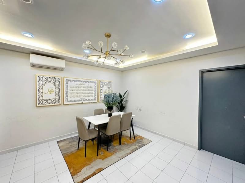 2-storey Terraced House for Sale in Taman Nusa Sentral (Iskandar Puteri (Nusajaya)) - Lesley Tan - Dining Room - PropertyGuru.com.my
