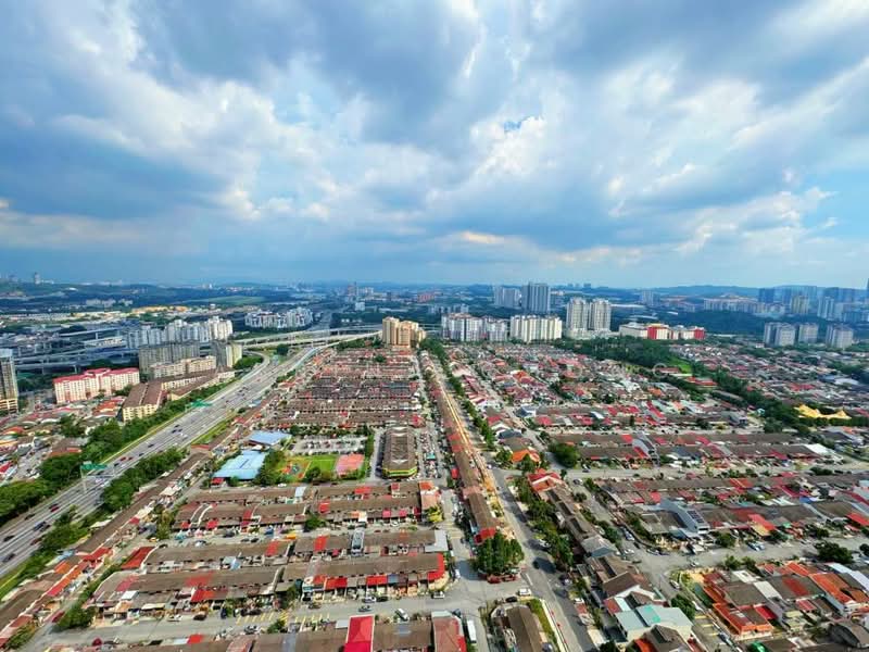 Service Residence for Sale at 8th & Stellar - Sabrina Chong - PropertyGuru.com.my