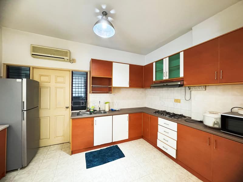 Condominium for Rent at Marina Bay Condominium - Andrew Chow - Kitchen - PropertyGuru.com.my