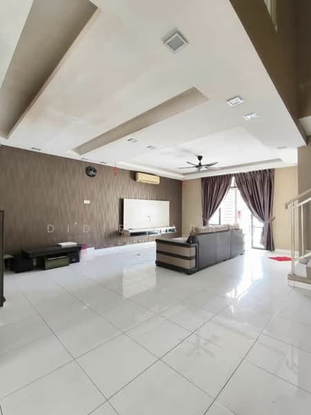 Rumah Teres 2 Tingkat untuk Dijual di Bandar Dato Onn (Tebrau) - DIDIE FARHAN - Living Room - PropertyGuru.com.my