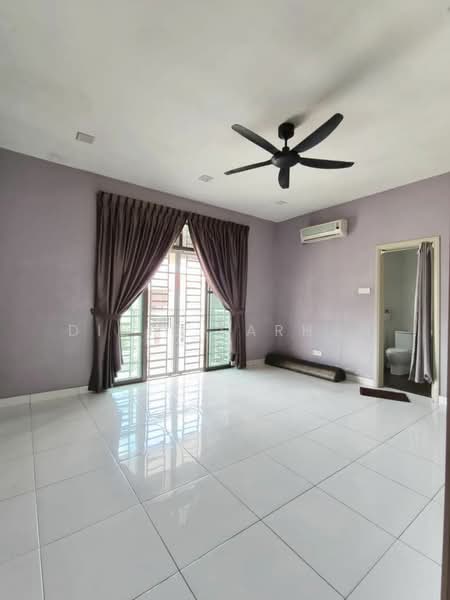 Rumah Teres 2 Tingkat untuk Dijual di Bandar Dato Onn (Tebrau) - DIDIE FARHAN - Living Room - PropertyGuru.com.my