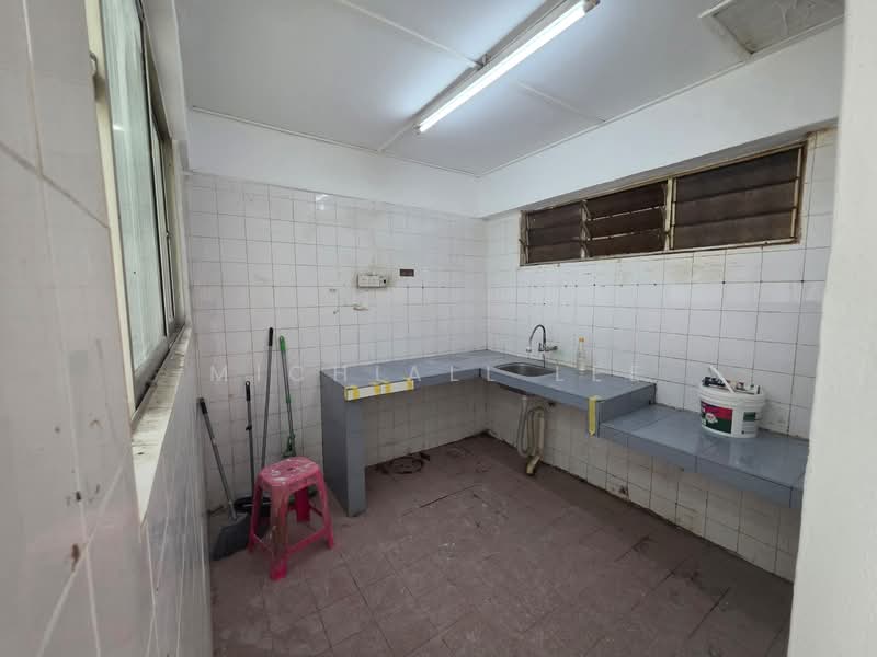 Flat for Sale at Taman Ampang Mewah - Michiall Lee - Kitchen - PropertyGuru.com.my