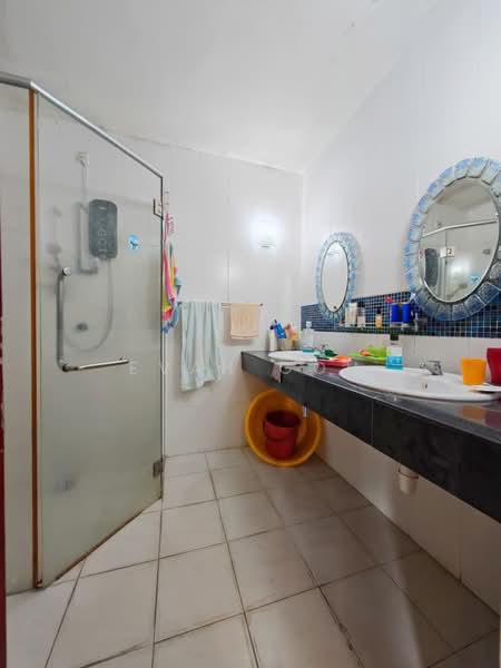 Taman Meranti Jaya untuk Untuk Dijual - RM 975,000, Apr 2026 - Bathroom - PropertyGuru.com.my