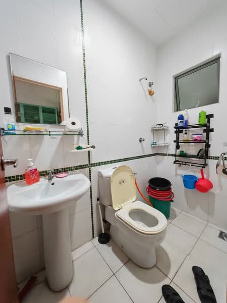 Taman Meranti Jaya untuk Untuk Dijual - RM 975,000, Apr 2026 - Bathroom - PropertyGuru.com.my