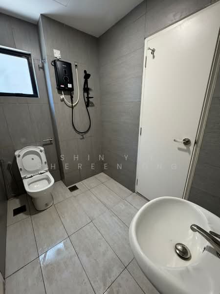 3-storey Terraced House for Rent in Gombak (Selangor) - Shin Yee Shereen Ong - Bathroom - PropertyGuru.com.my