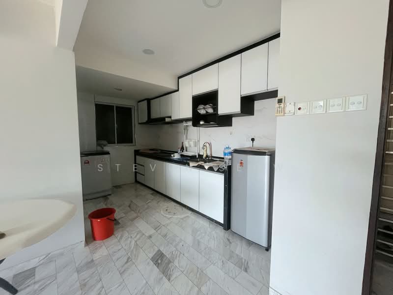 Centrio Avenue untuk Untuk Disewa - RM 1,200 /bulan, Mac 2026 - Kitchen - PropertyGuru.com.my