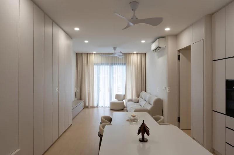 Kediaman Servis untuk Dijual di Arunya @ KL North - Kingsley See - Living Room - PropertyGuru.com.my