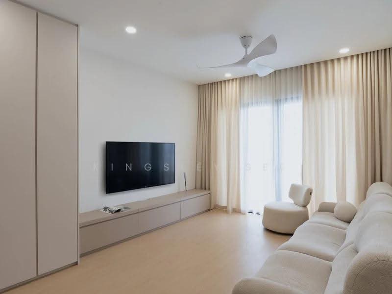 Kediaman Servis untuk Dijual di Arunya @ KL North - Kingsley See - Living Room - PropertyGuru.com.my