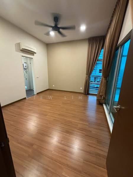 Semi-Detached House for Sale in Taman Nusa Bestari (Iskandar Puteri (Nusajaya)) - Liew Lih Yi - Bedroom - PropertyGuru.com.my