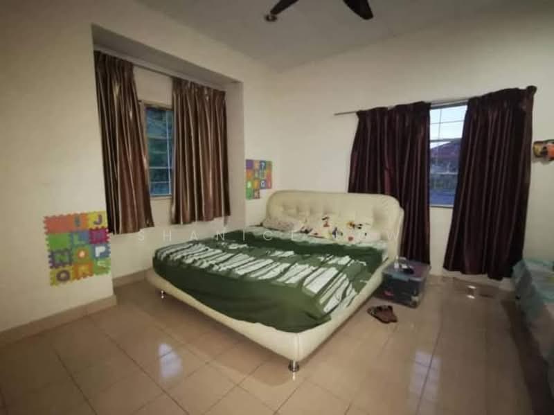 2-storey Terraced House for Sale in Taman Putra Prima (Puchong) - Shanice Low - Bedroom - PropertyGuru.com.my