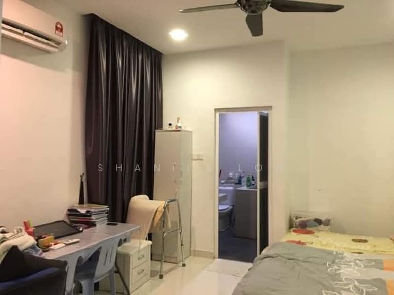 2-storey Terraced House for Sale in Taman Putra Prima (Puchong) - Shanice Low - Bedroom - PropertyGuru.com.my