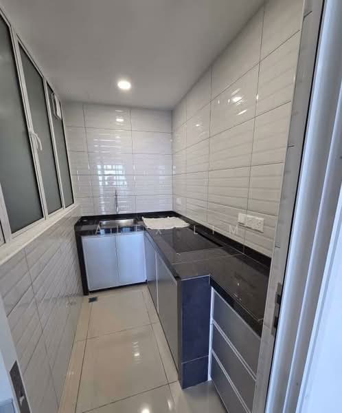 Ideal Residency untuk Untuk Disewa - RM 1,900 /bulan, Mac 2026 - Kitchen - PropertyGuru.com.my