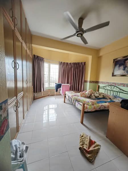 Apartment for Sale at Seri Puri - Yanis Cheong - Bedroom - PropertyGuru.com.my