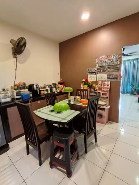 Semi-Detached House for Rent in Taman Desa Tebrau (Tebrau) - Pauline Ng - Dining Room - PropertyGuru.com.my