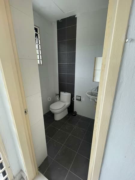 Denai Alam untuk Untuk Dijual - RM 950,000, Mac 2026 - Bathroom - PropertyGuru.com.my