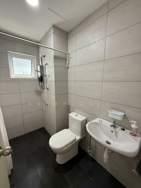 Service Residence for Rent at Residensi Rimbun @ Canopy Hills - Sarah Chee - Bathroom - PropertyGuru.com.my