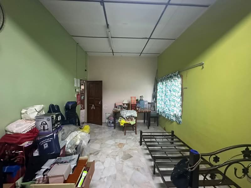 Bungalow Land for Sale in Kampung Ampang Campuran (Ampang) - Tracy Chai - Bedroom - PropertyGuru.com.my