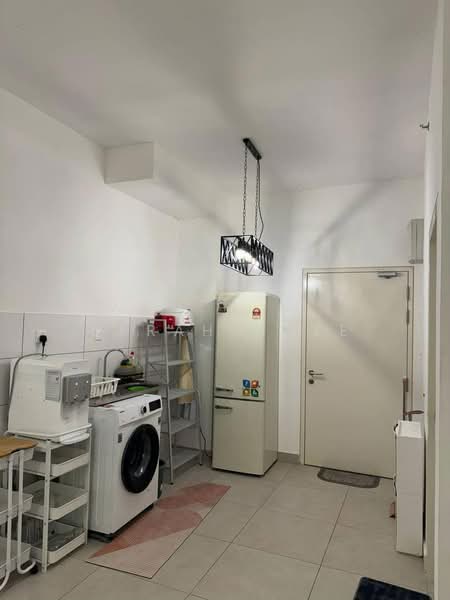 Servis Apartment untuk Disewa di Residensi Rimbun @ Canopy Hills - Sarah Chee - Kitchen - PropertyGuru.com.my