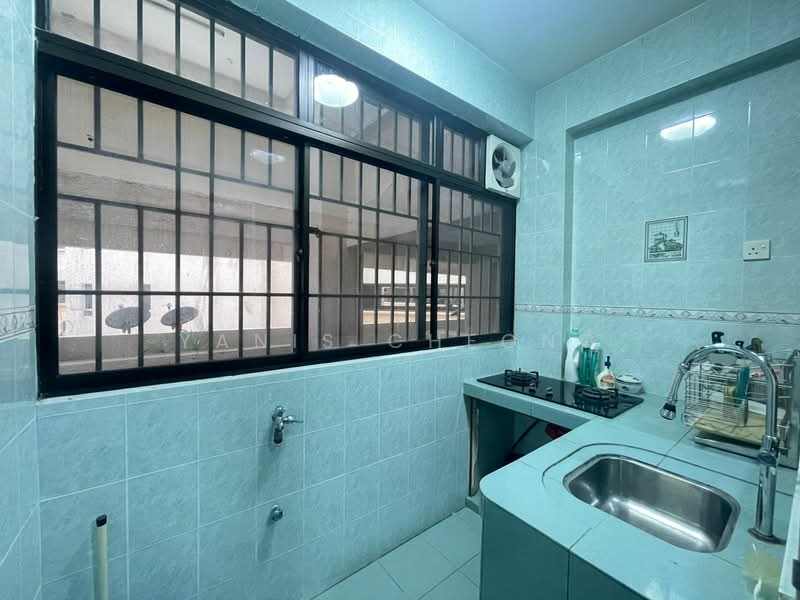 Apartment for Sale at Seri Puri - Yanis Cheong - Kitchen - PropertyGuru.com.my