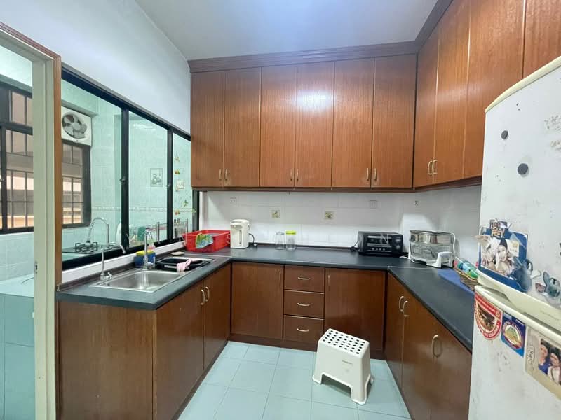Apartment for Sale at Seri Puri - Yanis Cheong - Kitchen - PropertyGuru.com.my