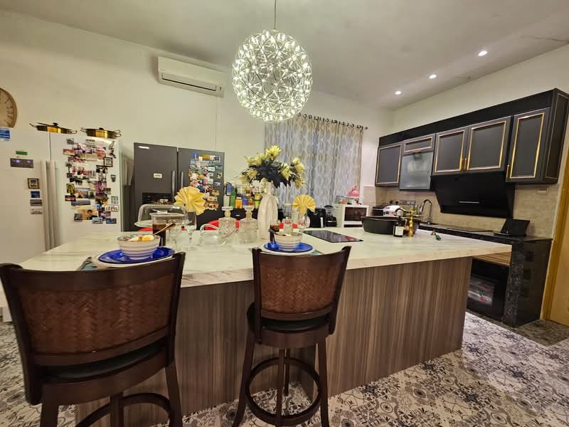 Taman Melaka Perdana untuk Untuk Dijual - RM 1,650,000, Mac 2026 - Kitchen - PropertyGuru.com.my