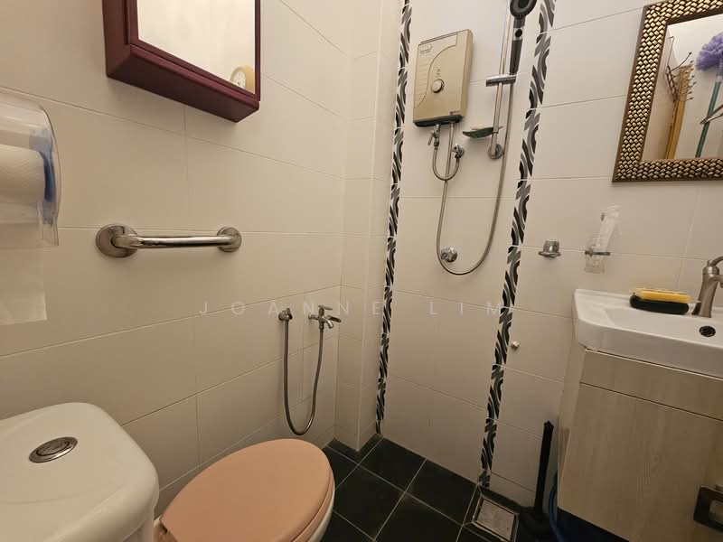 Taman Melaka Perdana untuk Untuk Dijual - RM 1,650,000, Mac 2026 - Bathroom - PropertyGuru.com.my