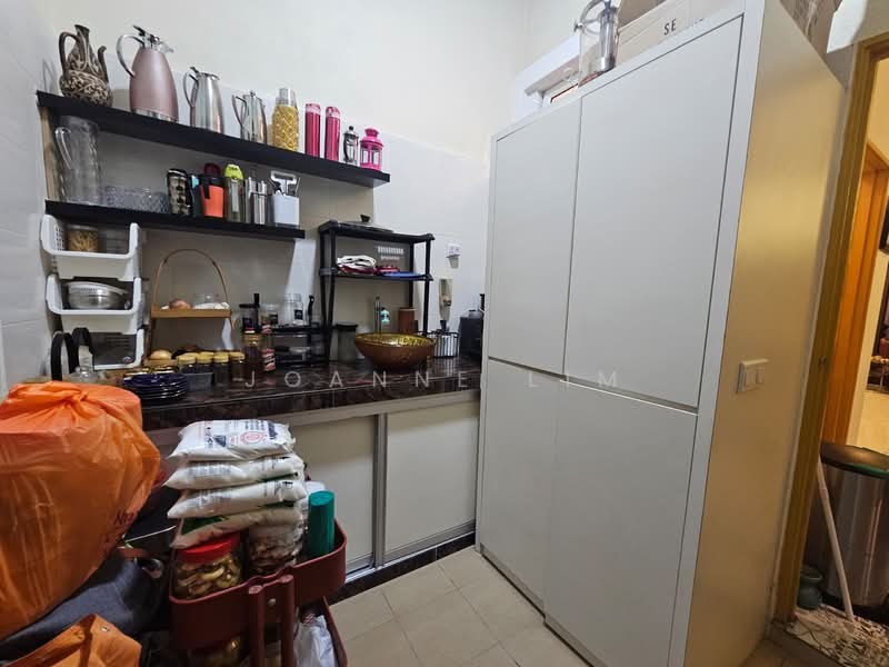 Taman Melaka Perdana untuk Untuk Dijual - RM 1,650,000, Mac 2026 - Kitchen - PropertyGuru.com.my