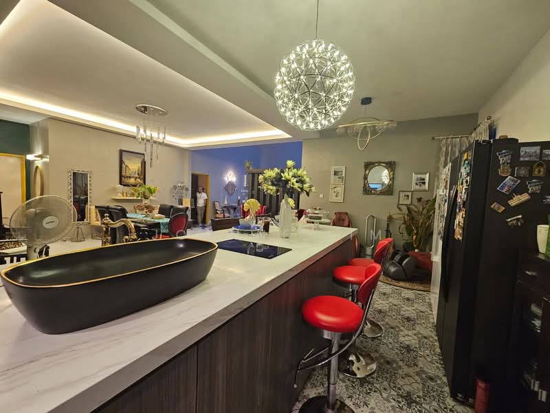 Taman Melaka Perdana untuk Untuk Dijual - RM 1,650,000, Mac 2026 - Kitchen - PropertyGuru.com.my