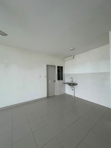D'Cerrum Apartment untuk Untuk Disewa - RM 850 /bulan, Apr 2026 - Kitchen - PropertyGuru.com.my