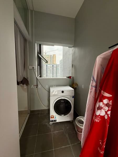 Service Residence for Rent at Residensi Rimbun @ Canopy Hills - Sarah Chee - Balcony - PropertyGuru.com.my