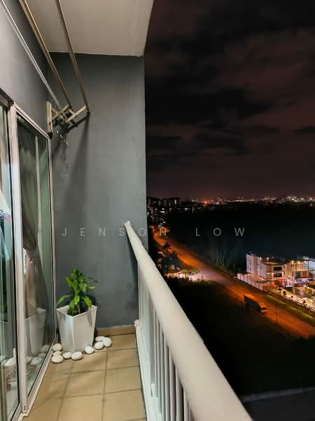 The iResidence untuk Untuk Dijual - RM 380,000, Mac 2026 - Balcony - PropertyGuru.com.my