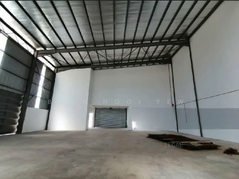 Semi-D Factory for Rent in Shah Alam (Selangor) - Boon Hooi Yew - Interior - PropertyGuru.com.my
